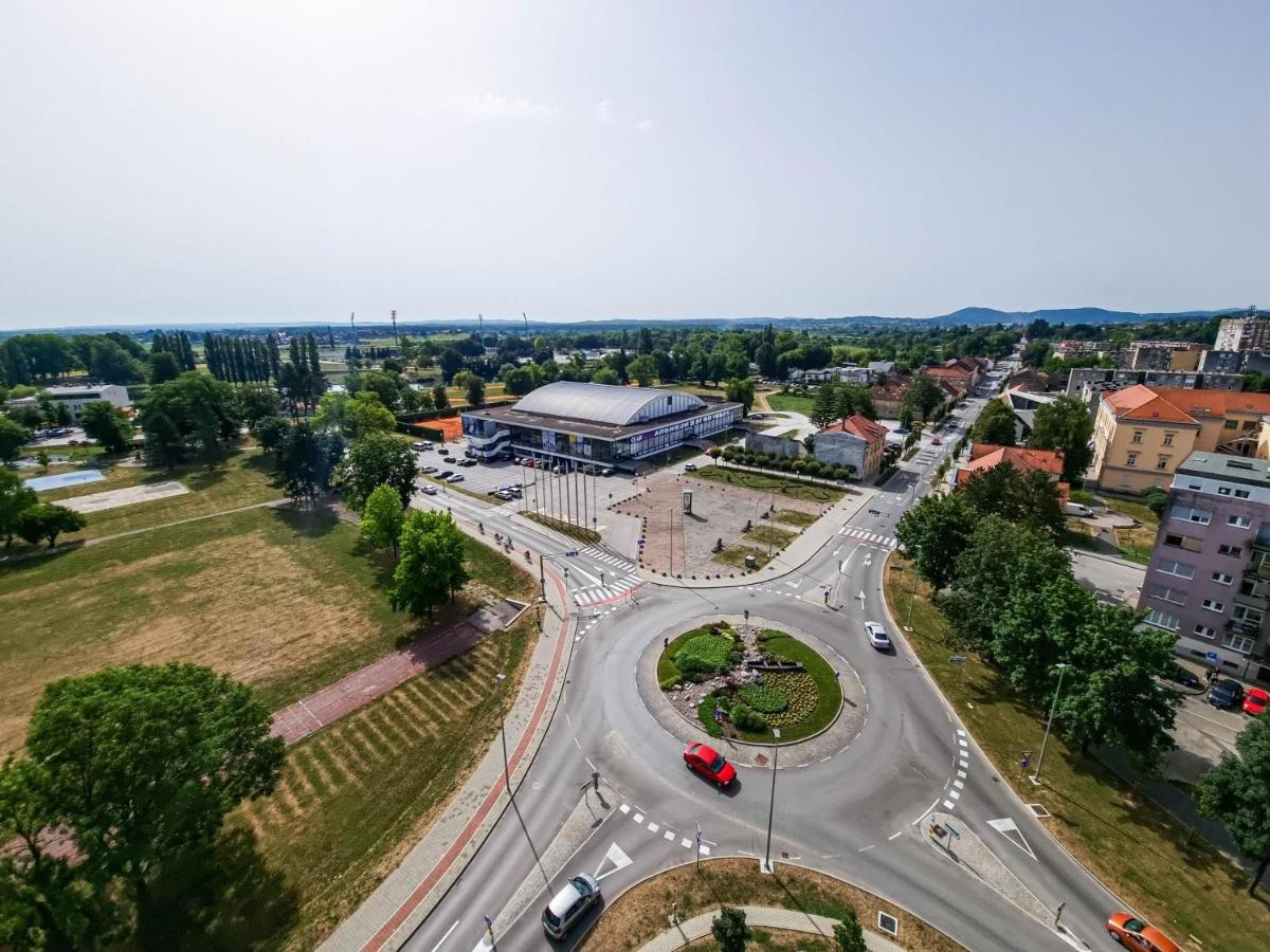 Apartment Apex Penthouse Self Check-In Karlovac Exterior photo